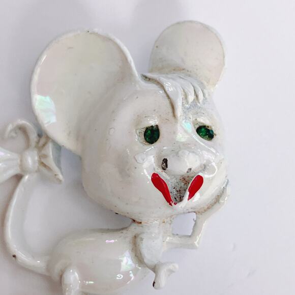 Mid Century Enamel Mouse Brooch White Iridescent Figural 1950s Pin Vintage - Picture 3 of 6